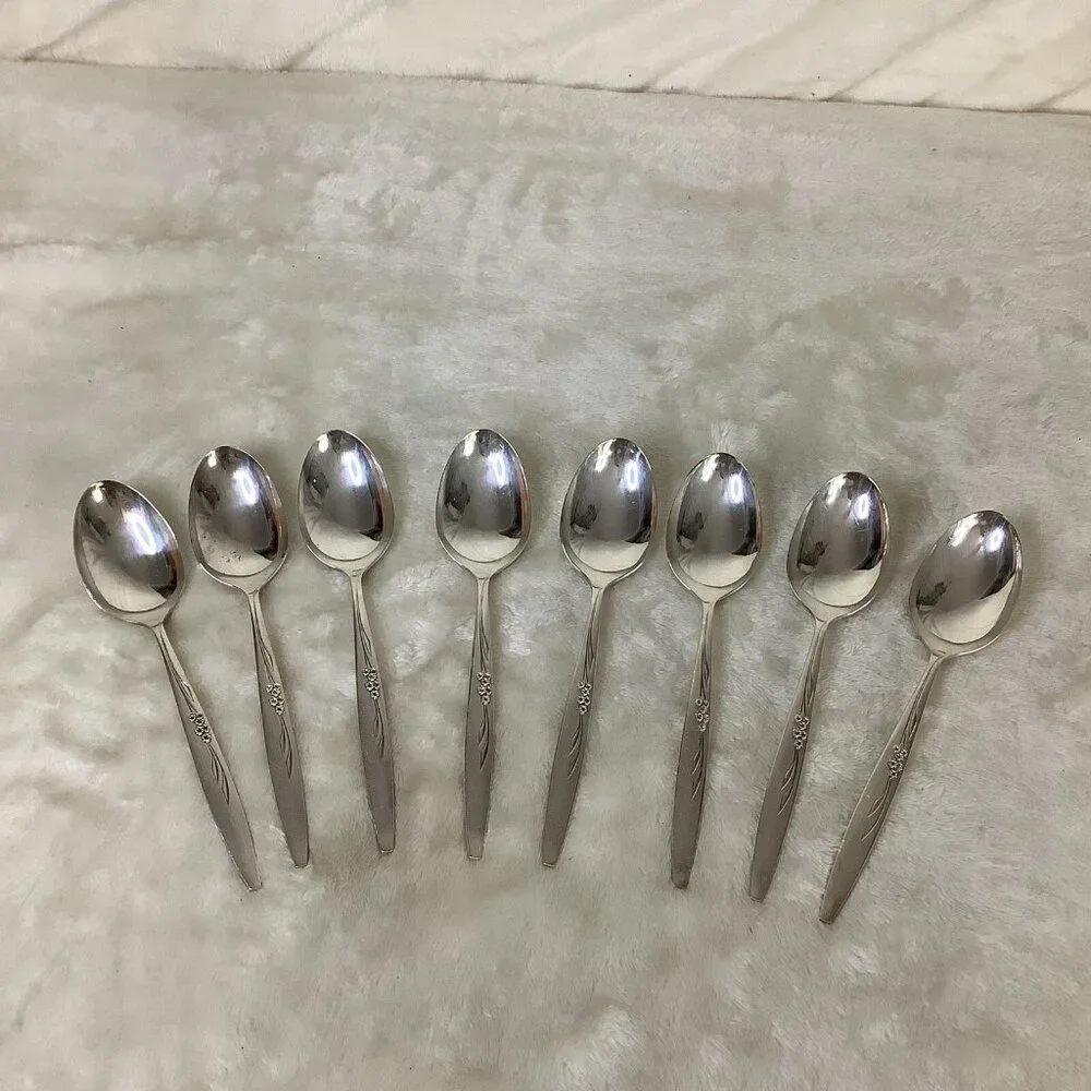 Oneida Silverplate Enchantment Gentle Rose‎ 1960’s Flatware 8 Pc Lot Tablespoons
